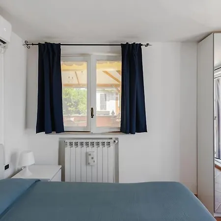 Penthouse With Jacuzzi On Private Terrace In Trastevere Apartment
