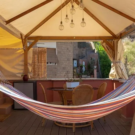 Penthouse With Jacuzzi On Private Terrace In Trastevere Apartment Rome