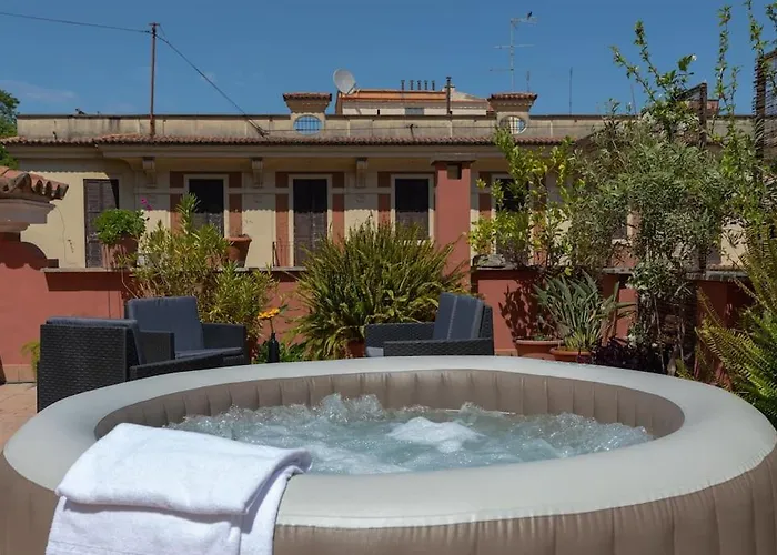 Penthouse With Jacuzzi