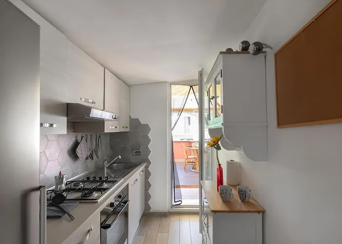 Penthouse With Jacuzzi Apartment Rome